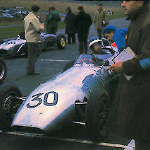 Jim et la Gémini /Austin du Chequered Flag.
© Graham Gault